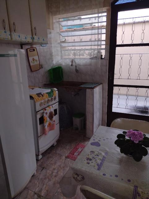 Kit Na Apartment